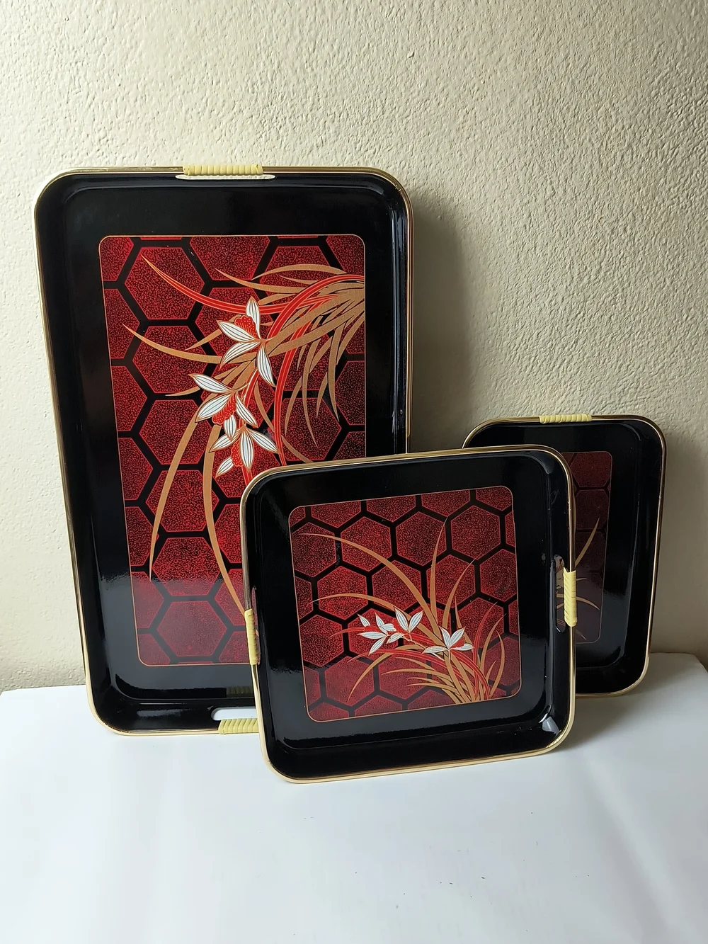 Vintage Himark NISHI GARDEN 3 pc Lacquerware Tray Set Japan 1984